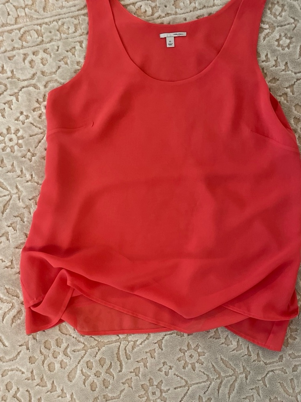 Sleeveless Coral Shell Top
